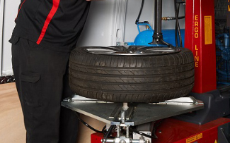 Know When To Rotate Your Tyres