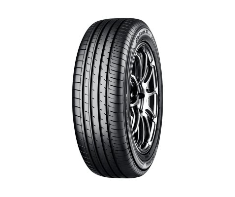 YOKOHAMA 225/55R18 98V BluEarth-XT AE61